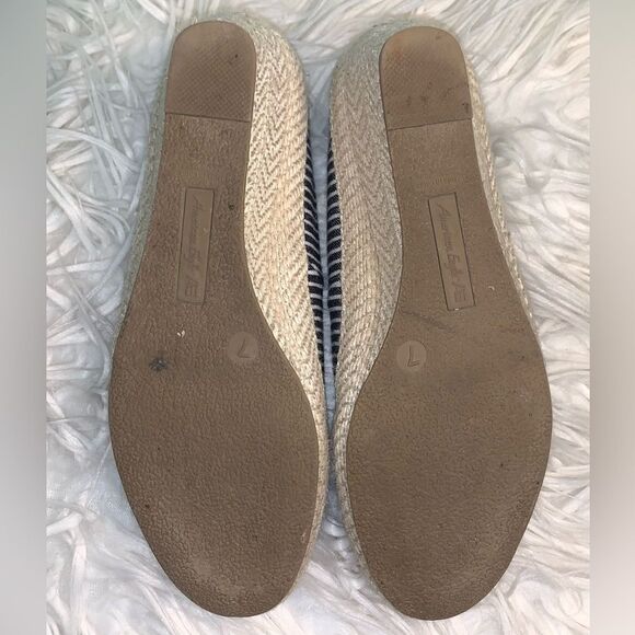 American Eagle Outfitters, Blue & White Stripe Espadrilles 2” Wedges, Size 7 - Picture 7 of 8